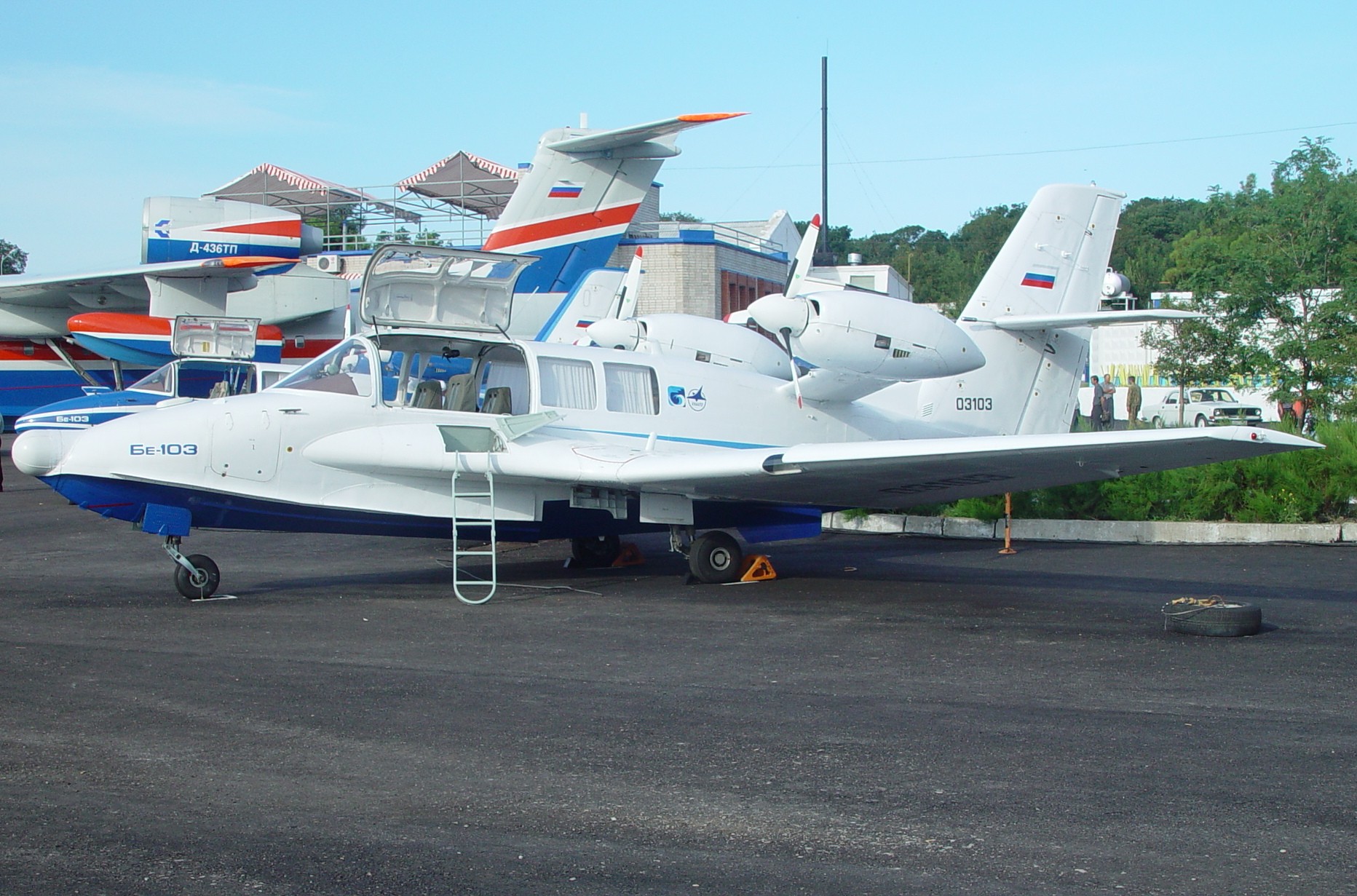 Бе-103